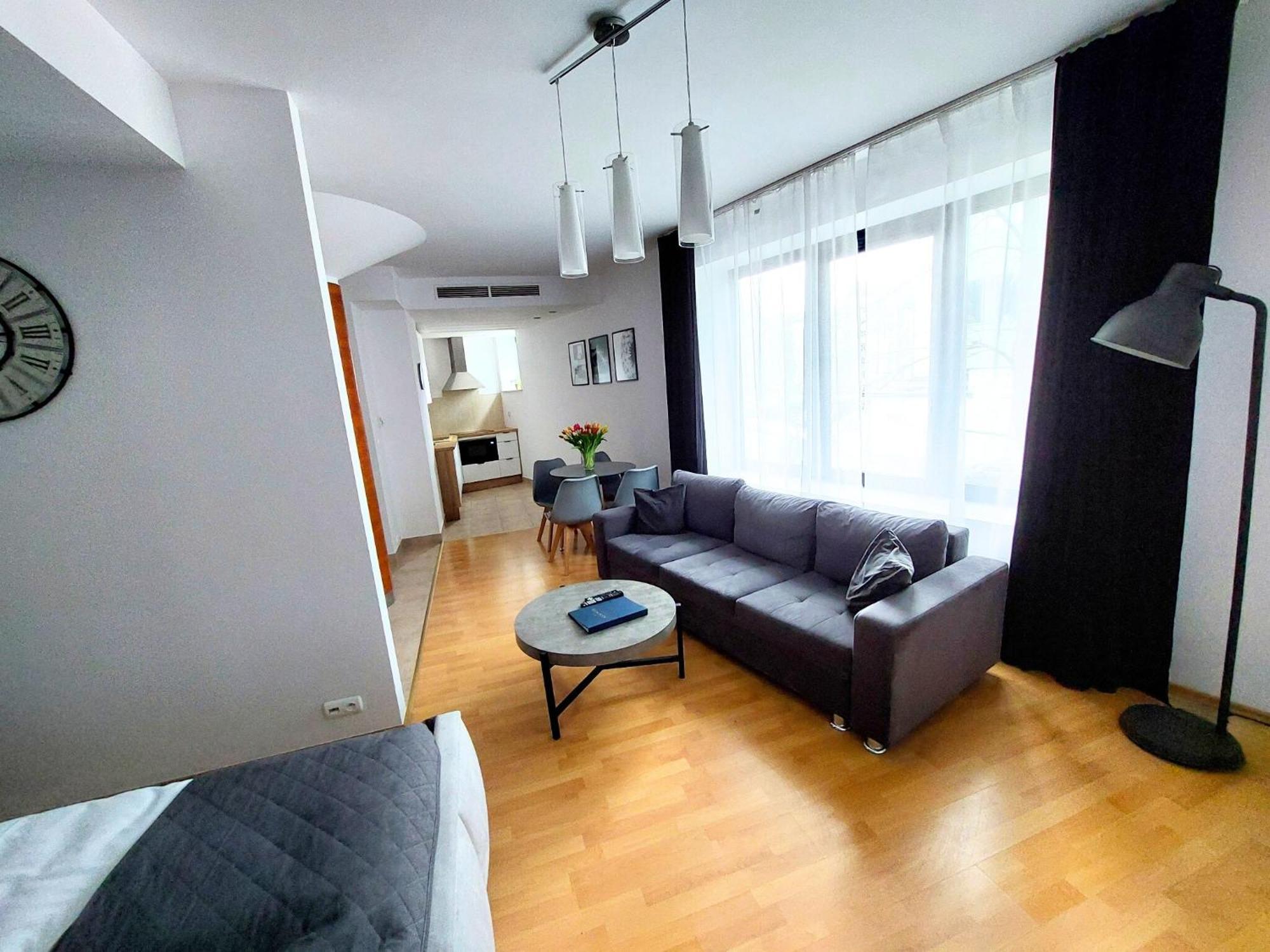 Nook Nook Kazimierza Wielkiego 104 * Krakow