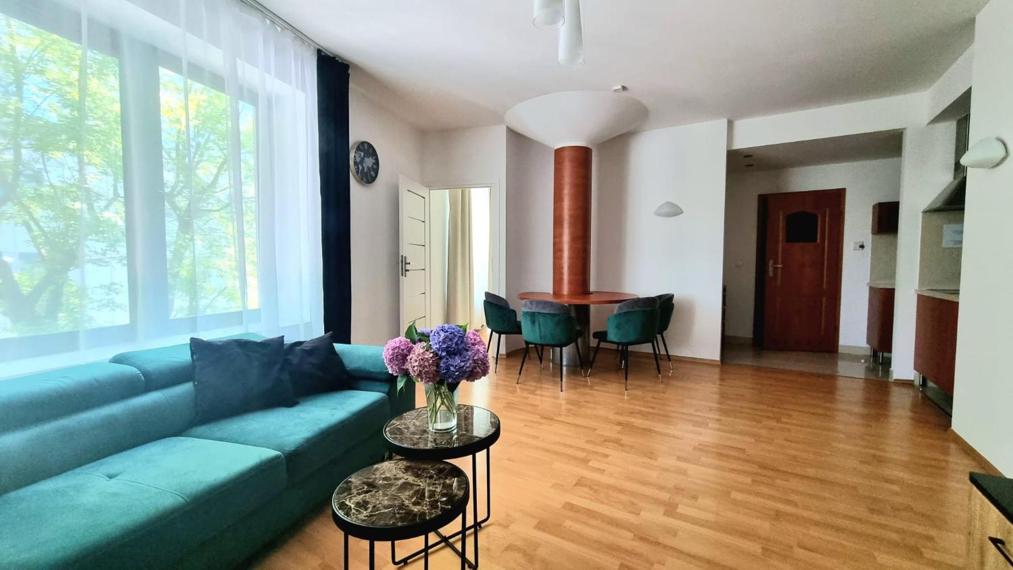 Nook Nook Kazimierza Wielkiego 104 * Krakow